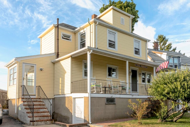 Building Photo - 5 Orleans St Rental