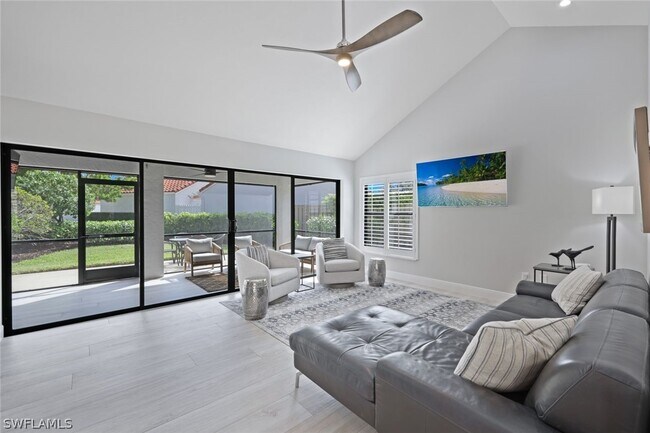Photo - 714 Reef Point Cir