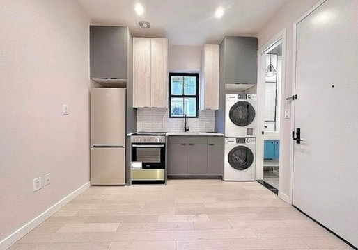 Building Photo - 83 Beadel St