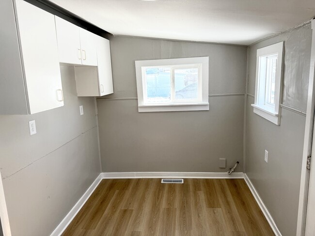 Photo - 1141 S Calumet St