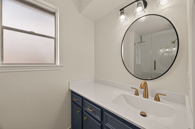 Photo - 4122 Donerail Dr