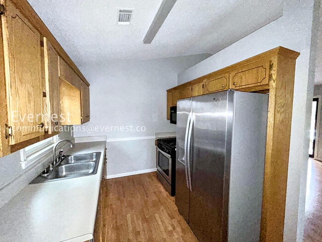 Photo - 33 Cathedral Heights