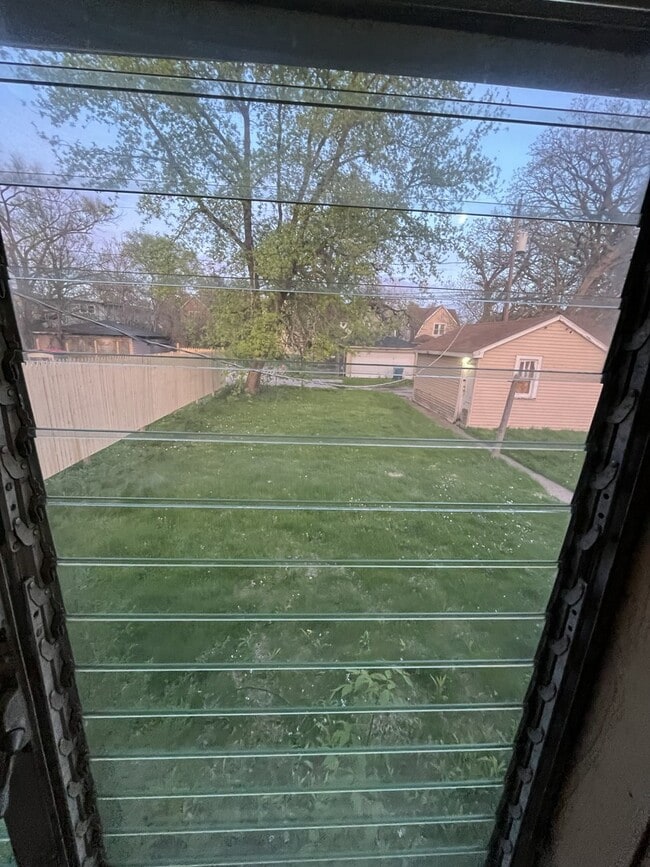 Photo - 13841 Forest Ave