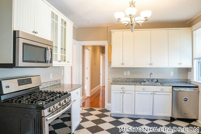 Photo - 1 Parker Hill Terrace Unit 3