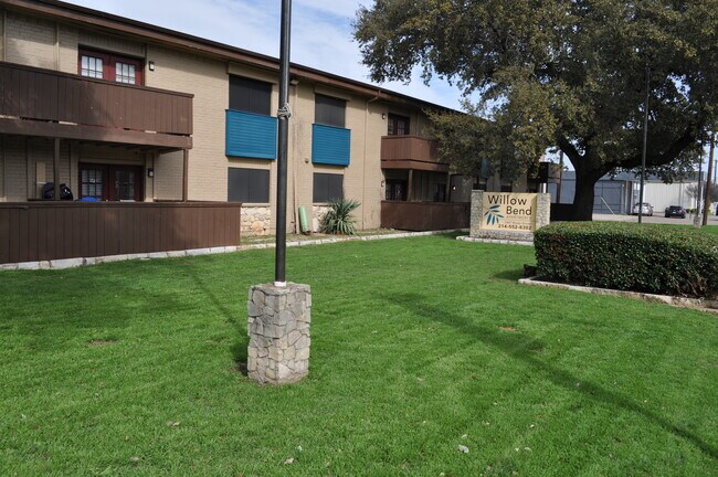 Willow Bend Apartments