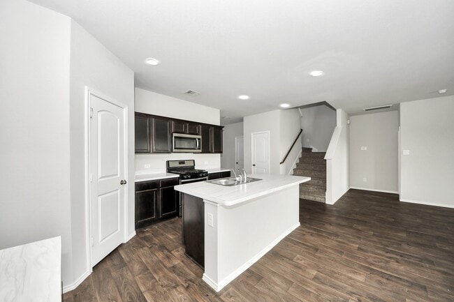 Photo - 21003 Seneca Willow Wy