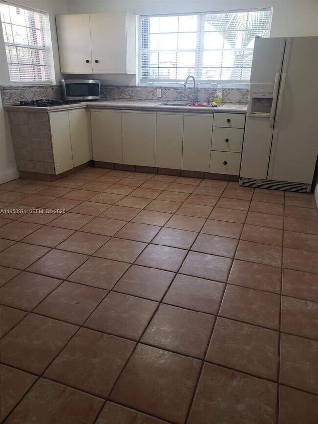 Photo - 4610 SW 116th Ave