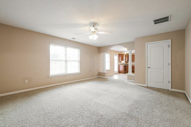 Photo - 2295 Clonts Ct