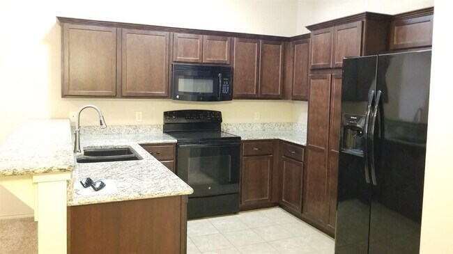 Photo - 3119 113th St