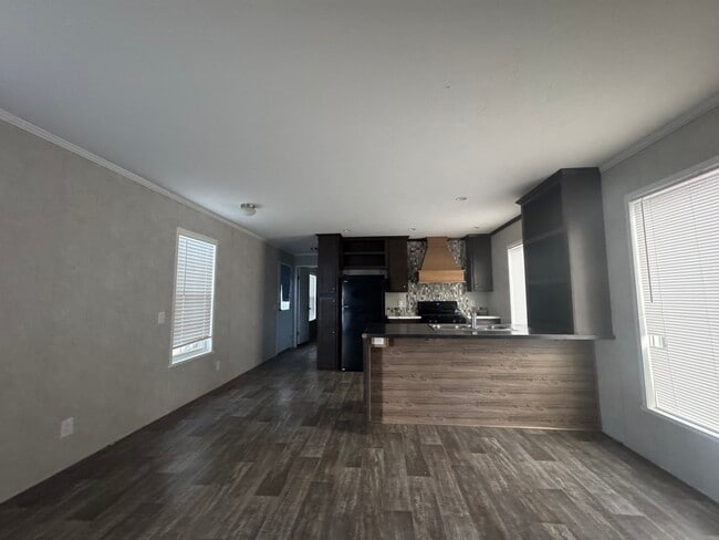 Photo - 4477 Goldenrod Dr