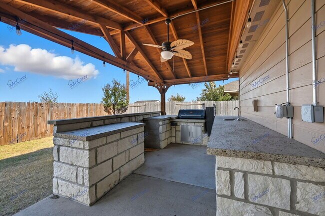 Photo - 328 Meadow View Ln