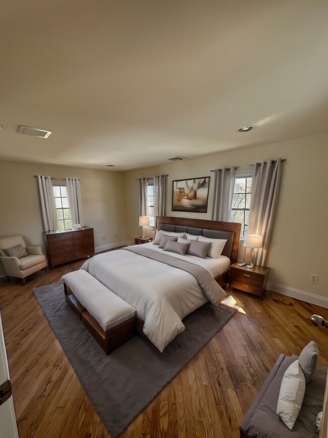 Photo - Spacious 3 bdrm house with 1.5 baths located in Seymour....