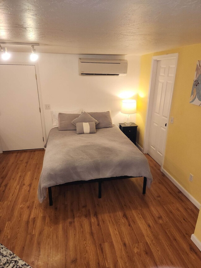 Photo - 1428 Crown Ave Unidad ID1337819P