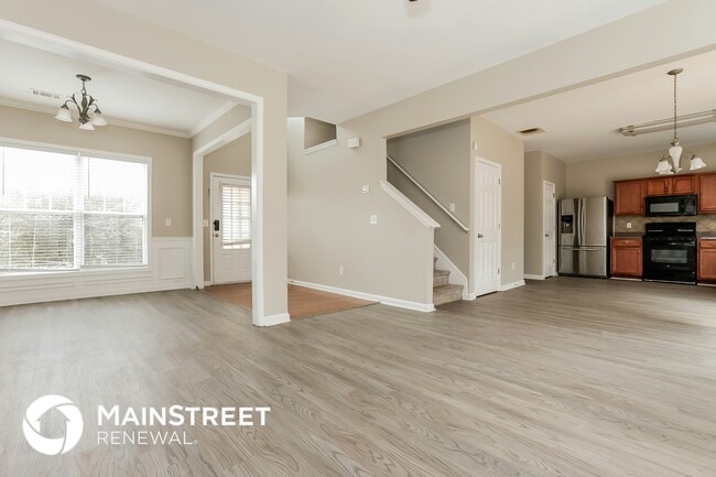 Photo - 5664 Wakehurst Dr