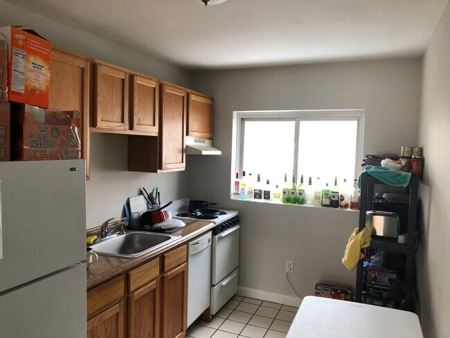 Photo - 79 Gainsborough St