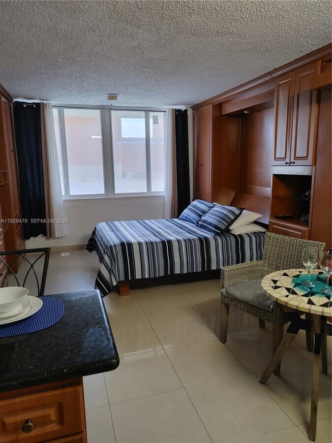 Photo - 19201 Collins Ave Unit 103