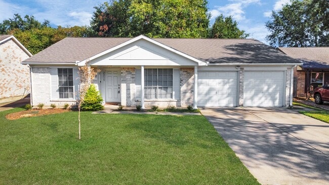 Photo - 2215 Windy Meadow Dr