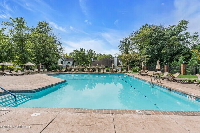 Photo - 45 Rawson Cir