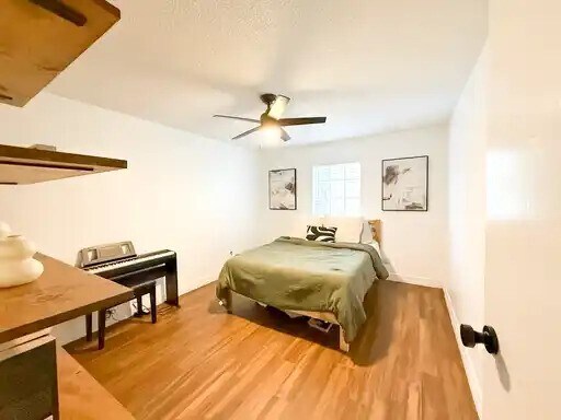 Photo - 2120 El Paseo St