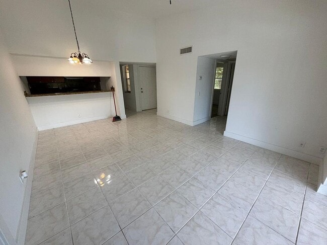 Building Photo - 11592 NW 43rd Ct Rental