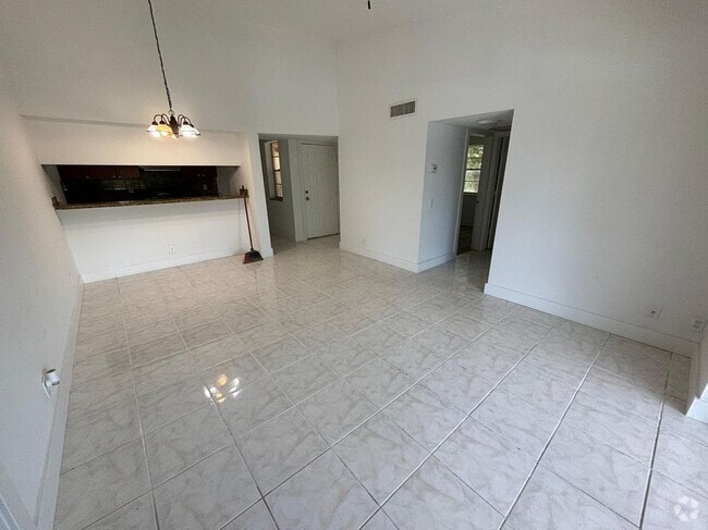 Building Photo - 11592 NW 43rd Ct Rental