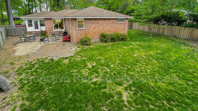 Photo - 1831 Banning Rd