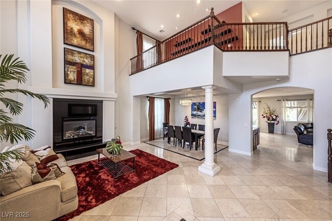 Photo - 5901 Thai Coast St