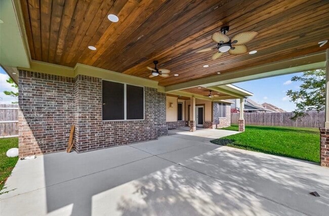 Photo - 14006 Martinique Ln