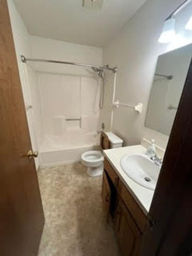 Photo - 664 Byers View Dr Unit 424 N. Kaser