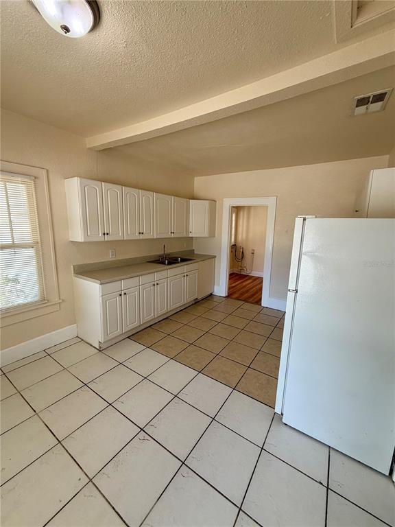 Photo - 750 38th Ave S