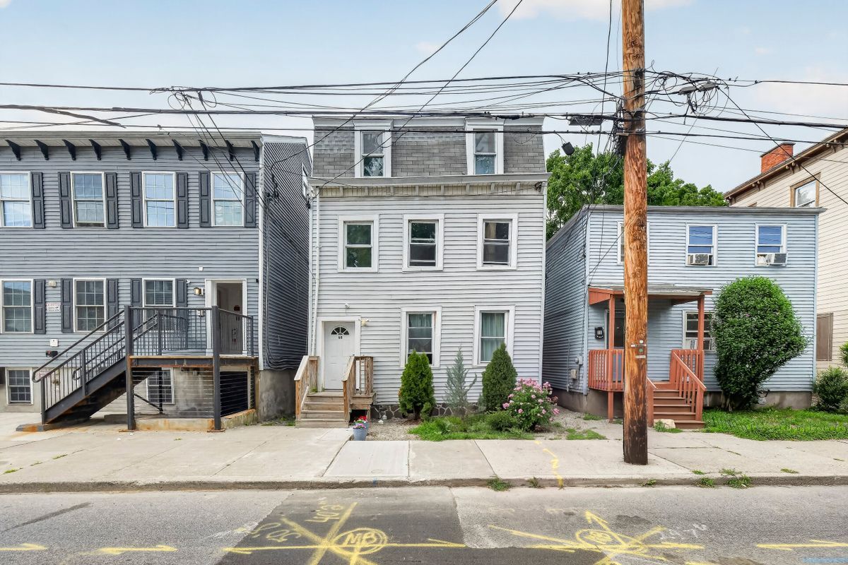 Photo - 68 Catharine St Unit 2