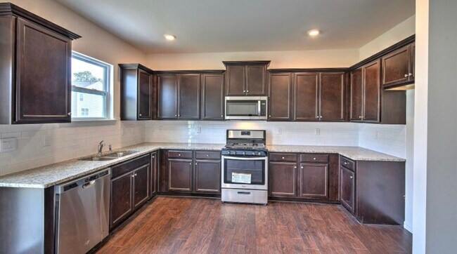 Photo - 362 Tolbert Dr