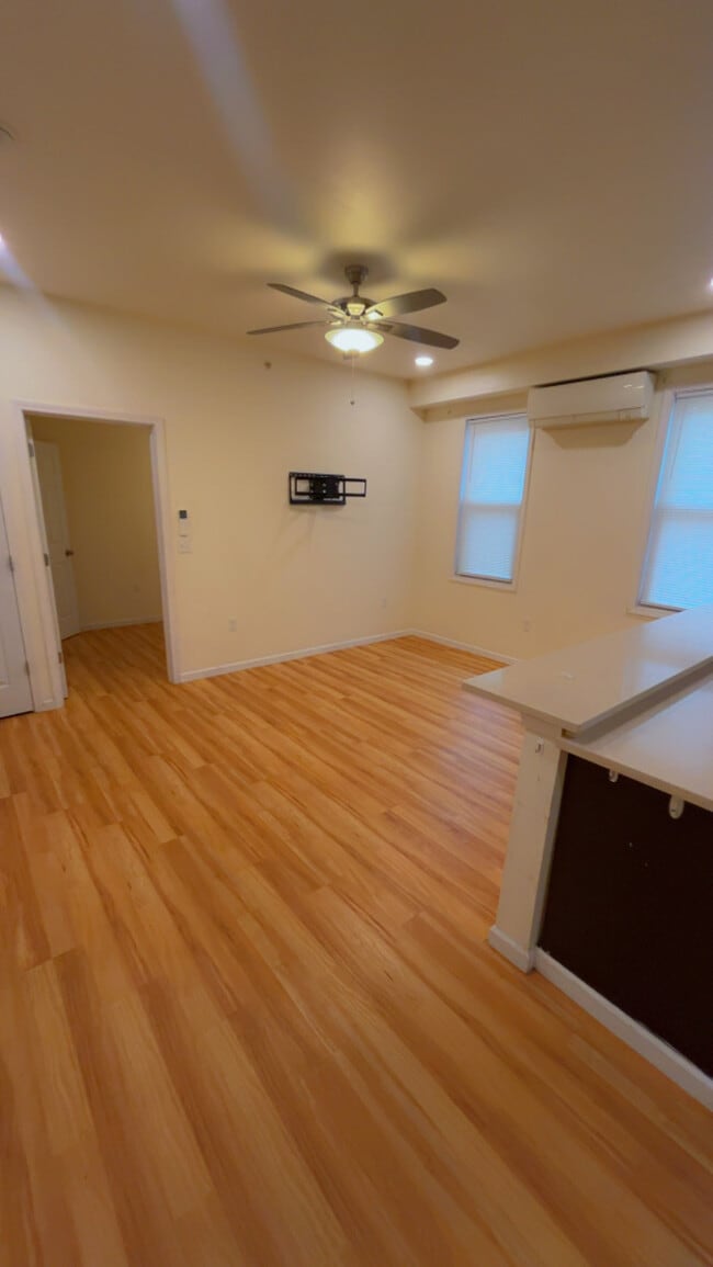 Photo - 171 Schiller St Unit 102