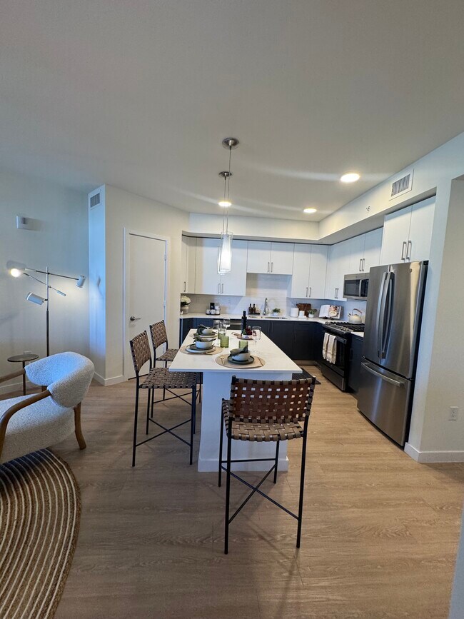 Photo - 18401 W Dixie Hwy Unidad 522