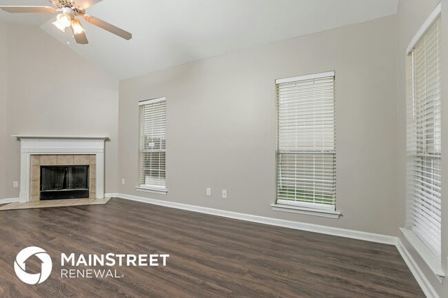 Photo - 255 Forest Lakes Dr