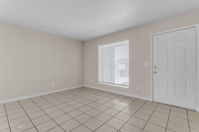 Photo - 834 N Cherry Unit 102