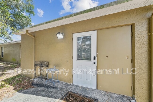 Building Photo - 465 Rio Grande Ln Rental