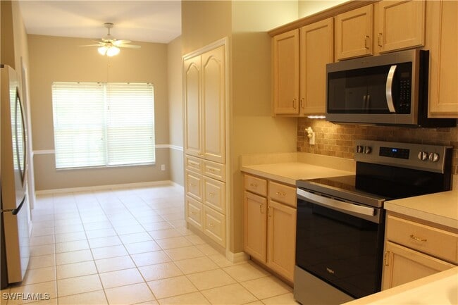 Building Photo - 6993 Lone Oak Blvd