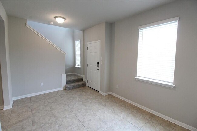 Photo - 2028 Arendale Dr House