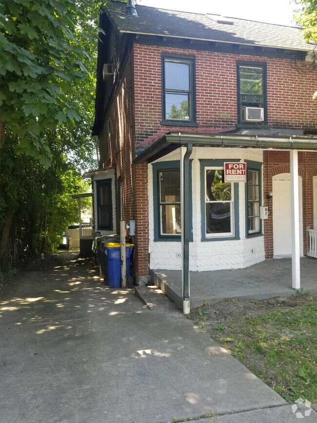 Building Photo - 9 Annabelle St Rental