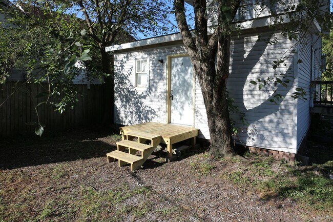 Building Photo - 037 Unit 3