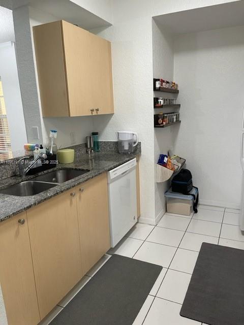 Photo - 2439 Centergate Dr Unit 102