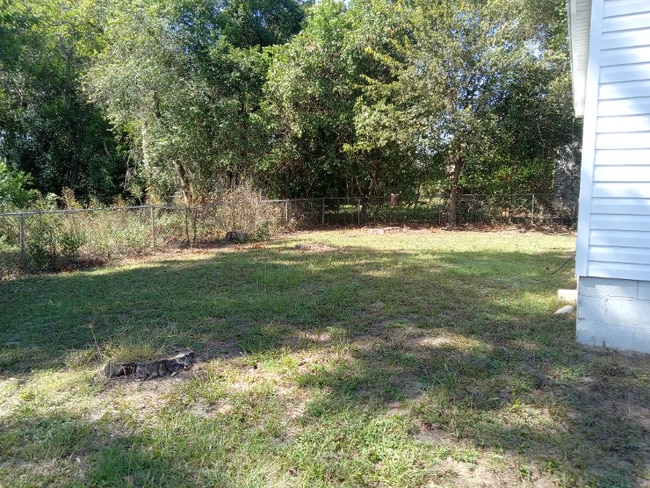 Photo - 202 Yancey St