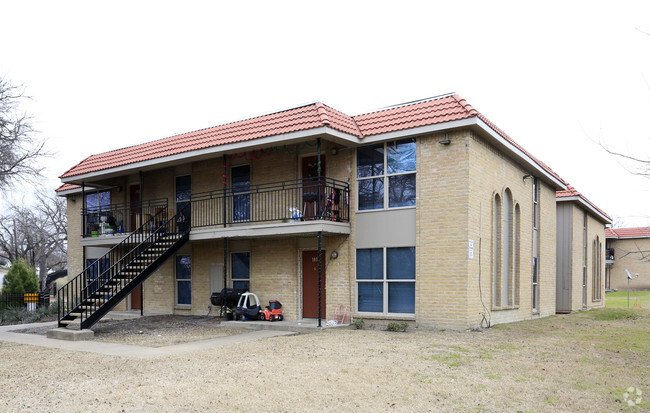 La Arboleda - Casa Pacifica Apartments