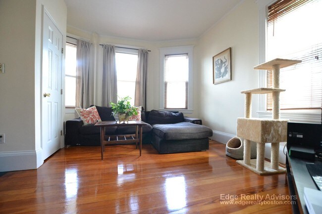 Photo - 80 Fairbanks St