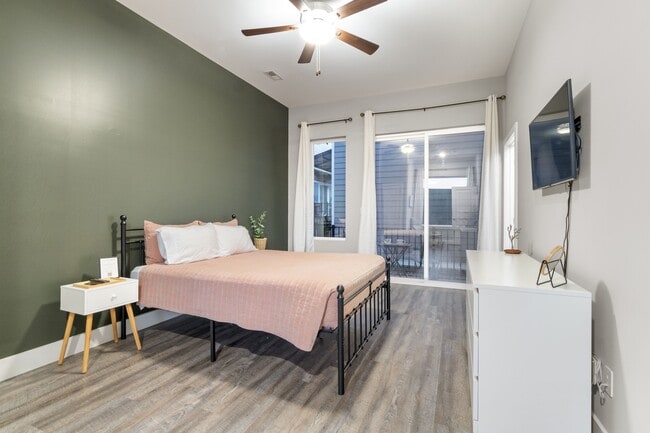 Photo - 1615 Fagan St