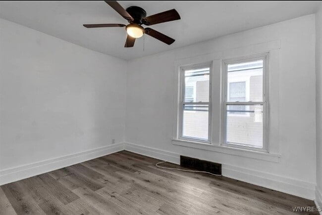 Photo - 137 Southside Pkwy