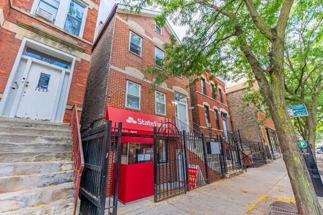 Photo - 1631 W 18th St Unit 2