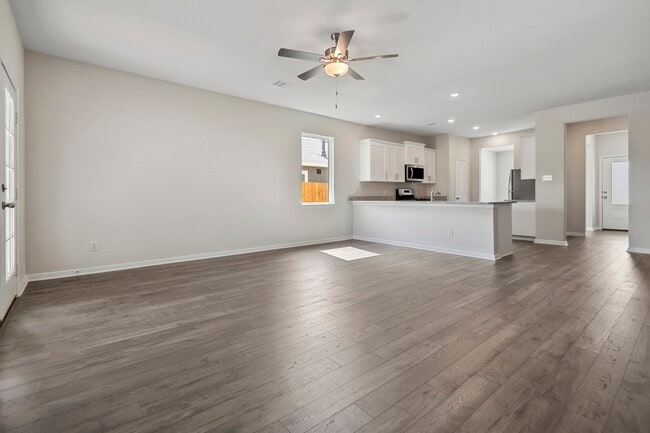 Photo - 15818 Berry Hl Dr