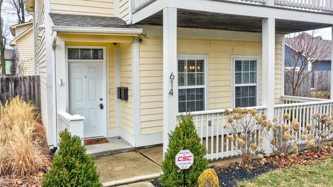 Front - 614 E 21st St Unidad Main House